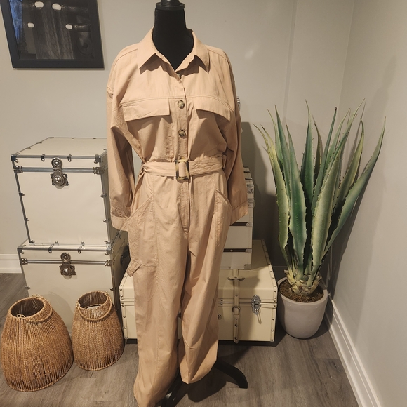 Zara Women's Tan Jumpsuit - Picture 11 of 14